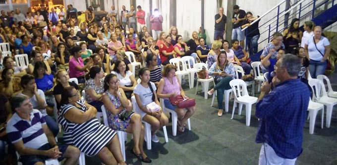 Profissionais da Educação paralisarão as atividades por um dia nesta sexta-feira (24)